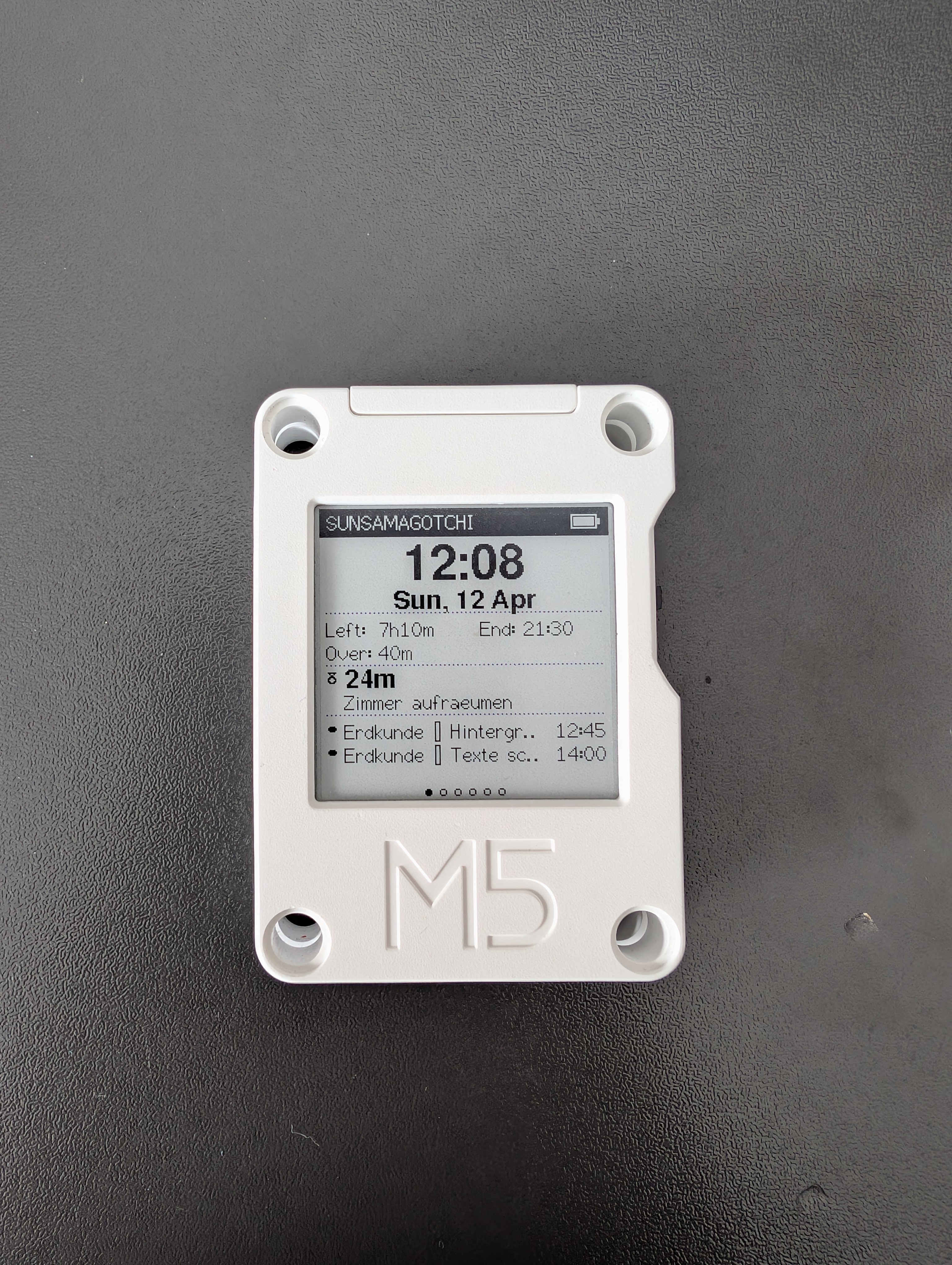 CoreInk showing time and task list